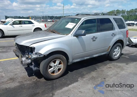 2011 Ford Escape Xlt from USA, damaged, VIN 1FMCU0D74BKB47384
